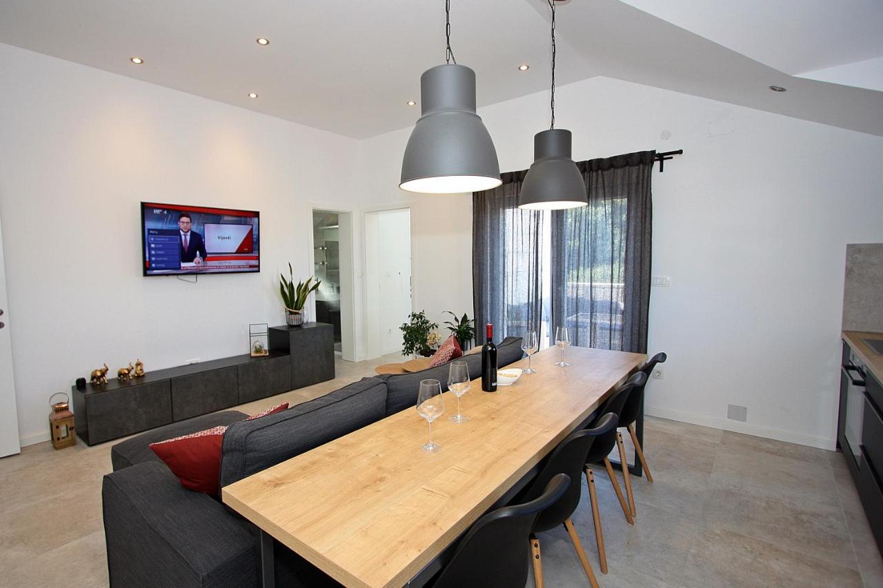 Apartman Gajka Supetar Exteriér fotografie