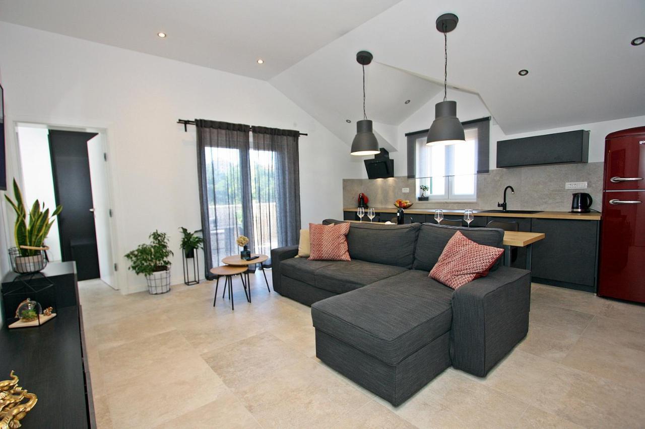 Apartman Gajka Supetar Exteriér fotografie