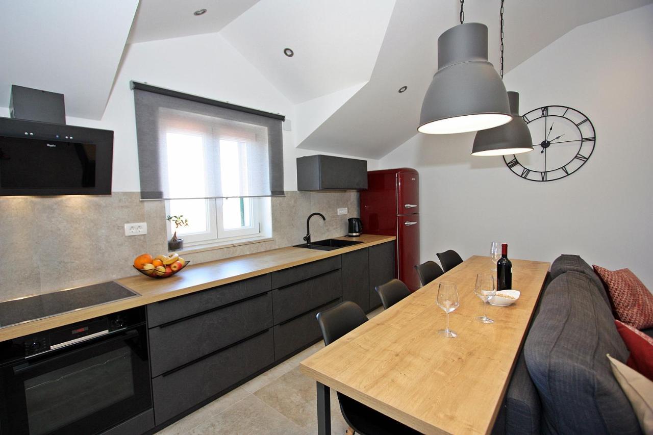Apartman Gajka Supetar Exteriér fotografie
